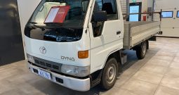 Toyota Dyna 100 -1998 – Ålandssåld, en ägare, Innehåller 24% avdragbar moms