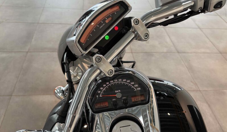 Suzuki VZR1800 -2008 full