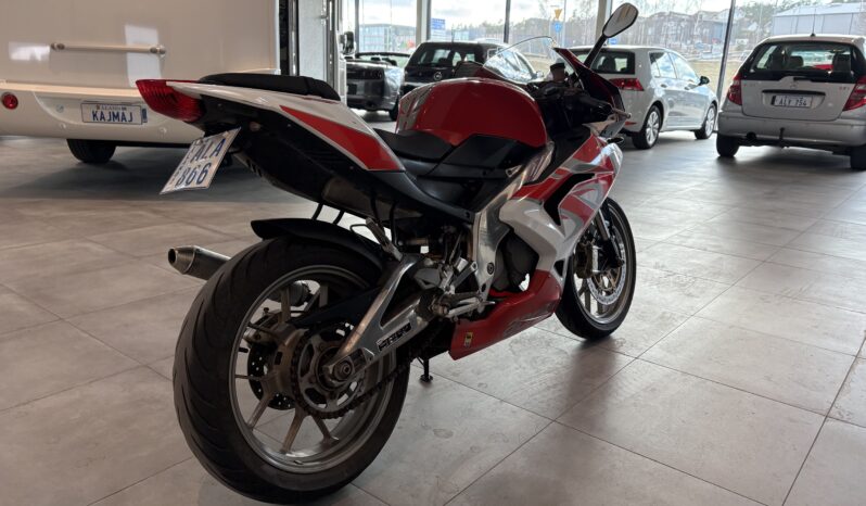 Aprilia RS 125  2-T -2015 full