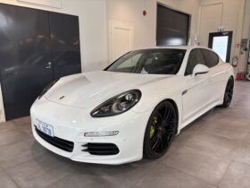 Porsche Panamera S-E Hybrid 480hk Sport Chrono -2013