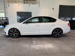 Skoda Octavia RS 2,0 TSI DSG -2015 full