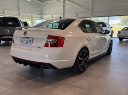 Skoda Octavia RS 2,0 TSI DSG -2015 full