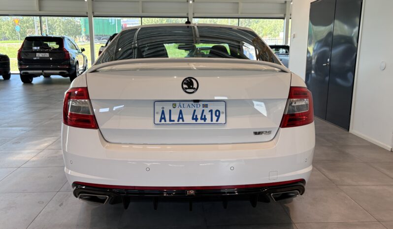 Skoda Octavia RS 2,0 TSI DSG -2015 full