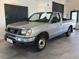 Nissan Pickup 2,5D -2001 -Ålandssåld