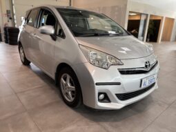 Toyota Verso-S 1.3 VVT-i Aut. -2013 full