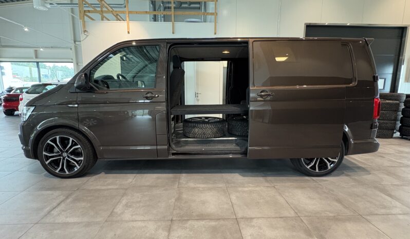 Volkswagen Transporter T6 204hk DSG-aut. -2017 -Innehåller avdragbar moms! full