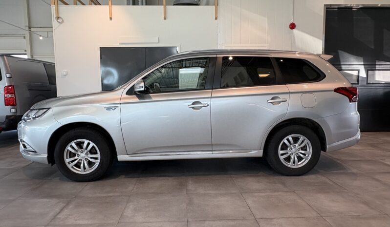 Mitsubishi Outlander PHEV Fleet Edition -2020 full