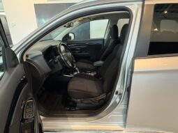 Mitsubishi Outlander PHEV Fleet Edition -2020 full