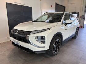 Mitsubishi Eclipse Cross 2.4 M-line PHEV -2022