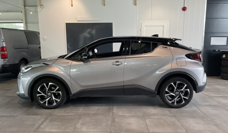 Toyota C-HR 1,8 Hybrid Intense Edition -2022 full