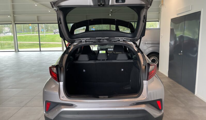 Toyota C-HR 1,8 Hybrid Intense Edition -2022 full