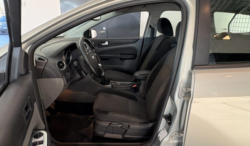 Ford Focus 1,6 STW Ghia -2008 full