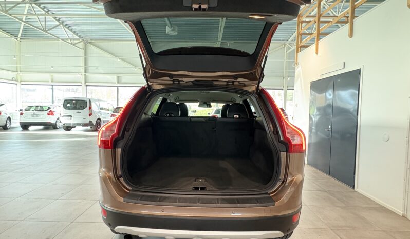 Volvo XC60 D5 AWD Summum- 2009 full