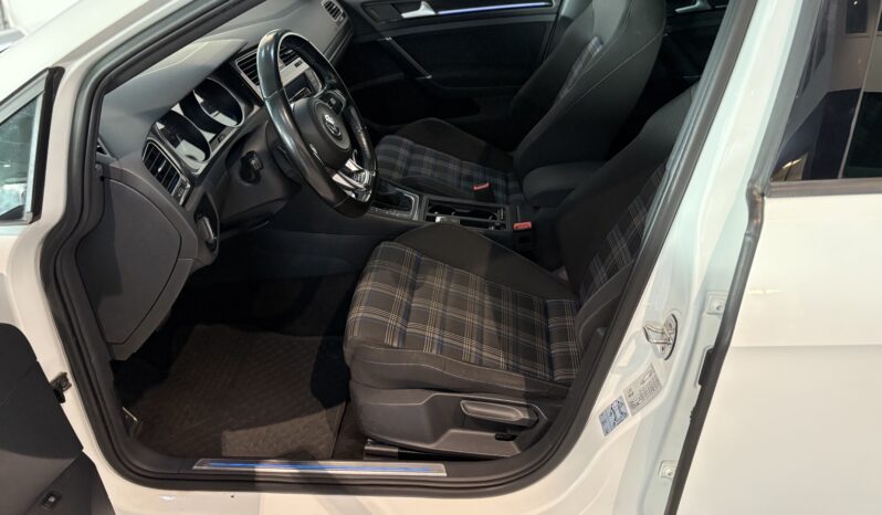 Volkswagen Golf GTE -2015 full