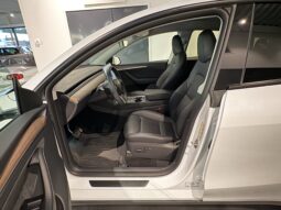 Tesla Model Y Long Range Dual Motor -2024 full