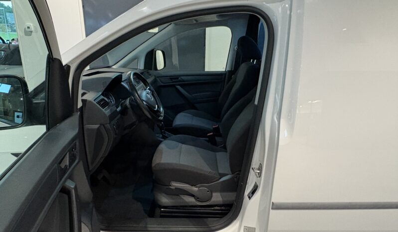 Volkswagen Caddy 1,4 TSI 125hk DSG L1 -2018 -Ålandssåld -Momsbil full