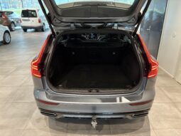 Volvo V60 T6 AWD R-Design Plug-in Hybrid -2020 full