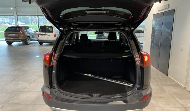 Toyota Rav4 2.0 AWD Automat -2014 – Ålandssåld! full