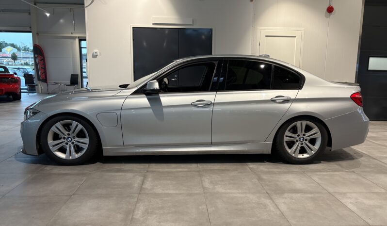 BMW 330e Business M-Sport Laddhybrid -2017 full