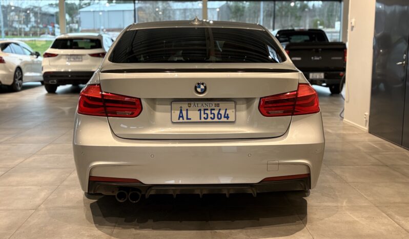 BMW 330e Business M-Sport Laddhybrid -2017 full