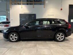 Volvo V60 T3 6/mt Momentum -2011 full