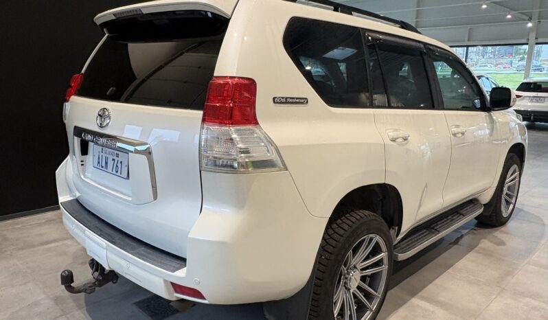 Toyota Land Cruiser 3,0 D-4D Aut 60th Anniversary -2011 -Ålandssåld full