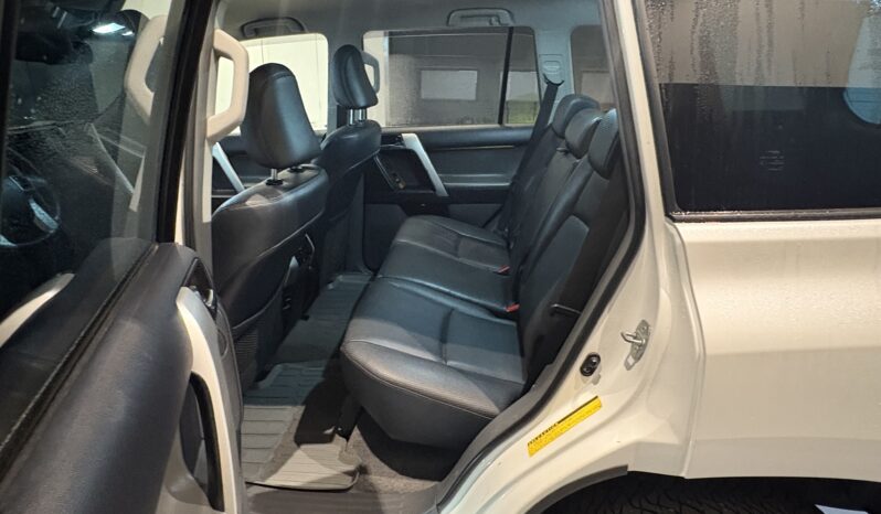 Toyota Land Cruiser 3,0 D-4D Aut 60th Anniversary -2011 -Ålandssåld full