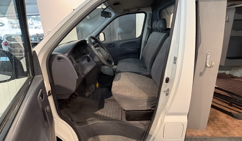 Toyota Hiace 2,5D 4WD L2 -1999 -Ålandssåld full