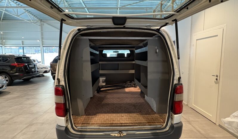 Toyota Hiace 2,5D 4WD L2 -1999 -Ålandssåld full