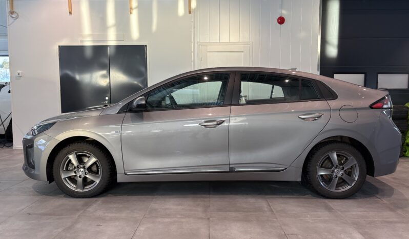 Hyundai Ioniq Electric -2020 – Ålandssåld, en ägare full