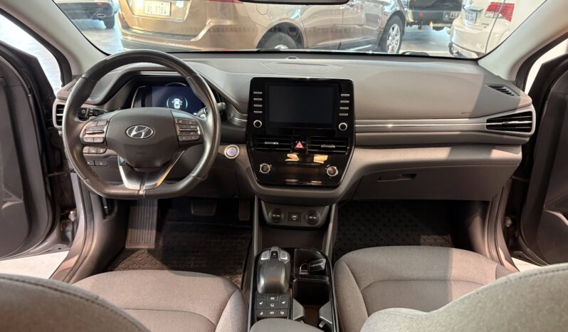 Hyundai Ioniq Electric -2020 – Ålandssåld, en ägare full