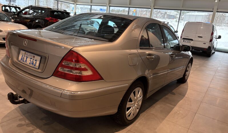 Mercedes-Benz C220 CDI -2003 full