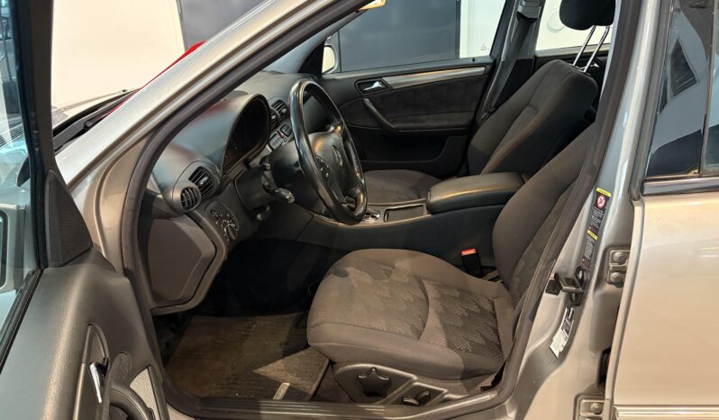 Mercedes-Benz C220 CDI -2003 full