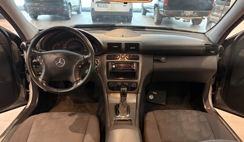 Mercedes-Benz C220 CDI -2003 full