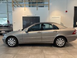 Mercedes-Benz C220 CDI -2003 full