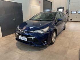 Toyota Avensis 1,8 Touring Sports Active Edition -2016 -Ålandssåld