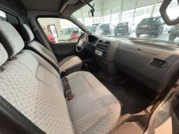 Toyota Hiace 2,5 D-4D L2 -2005 -Momsbil full