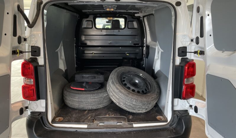 Peugeot e-Expert M -2021 -Ålandssåld -Momsbil full