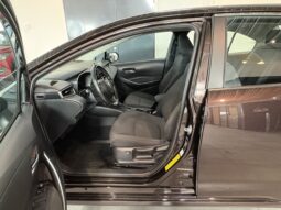 Toyota Corolla 1,8 Hybrid -2020 -Ålandssåld full