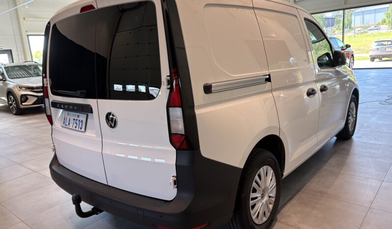 Volkswagen Caddy Cargo 2.0TDI 102hk 6vxl -2024 innehåller 25,5% moms full