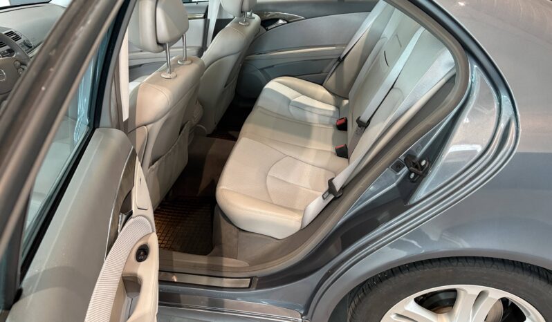 Mercedes-Benz E280 Avantgarde -2006 – Ålandssåld full