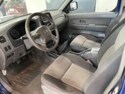 Nissan King Cab 2.5Di 4×4 -2005 full