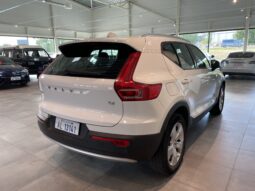 Volvo XC40 T4 Momentum -2018 full