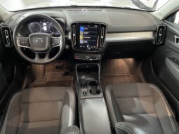 Volvo XC40 T4 Momentum -2018 full