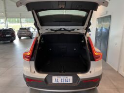 Volvo XC40 T4 Momentum -2018 full