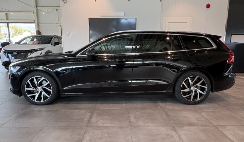 Volvo V60 T6 TwE AWD Momentum -2020 full
