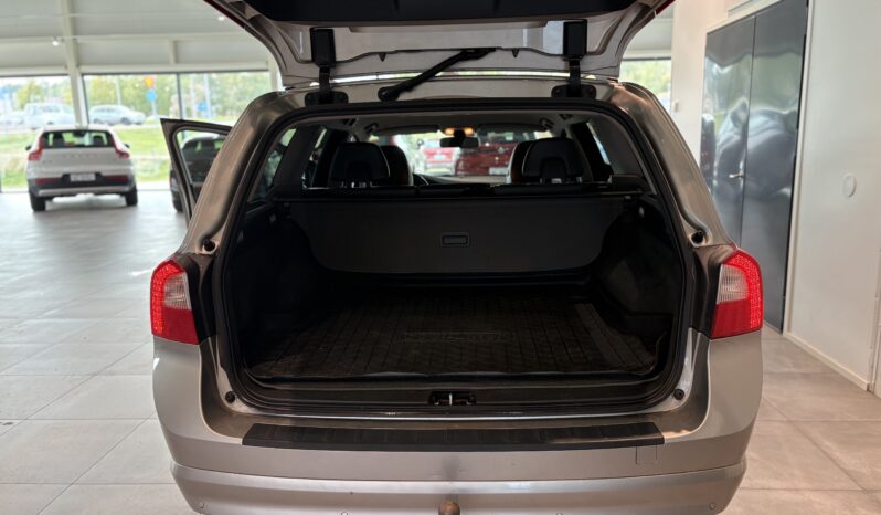 Volvo V70 D3 6vxl Momentum- 2010 – Ålandssåld full