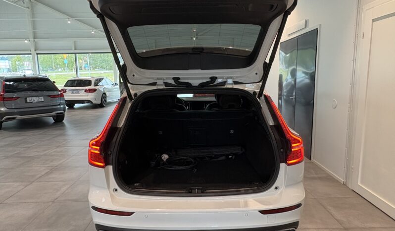 Volvo V60 T6 TwE AWD Inscription -2021 full