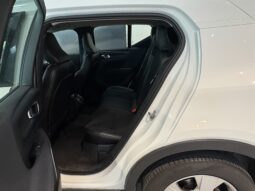 Volvo XC40 T3 Momentum -2020 full